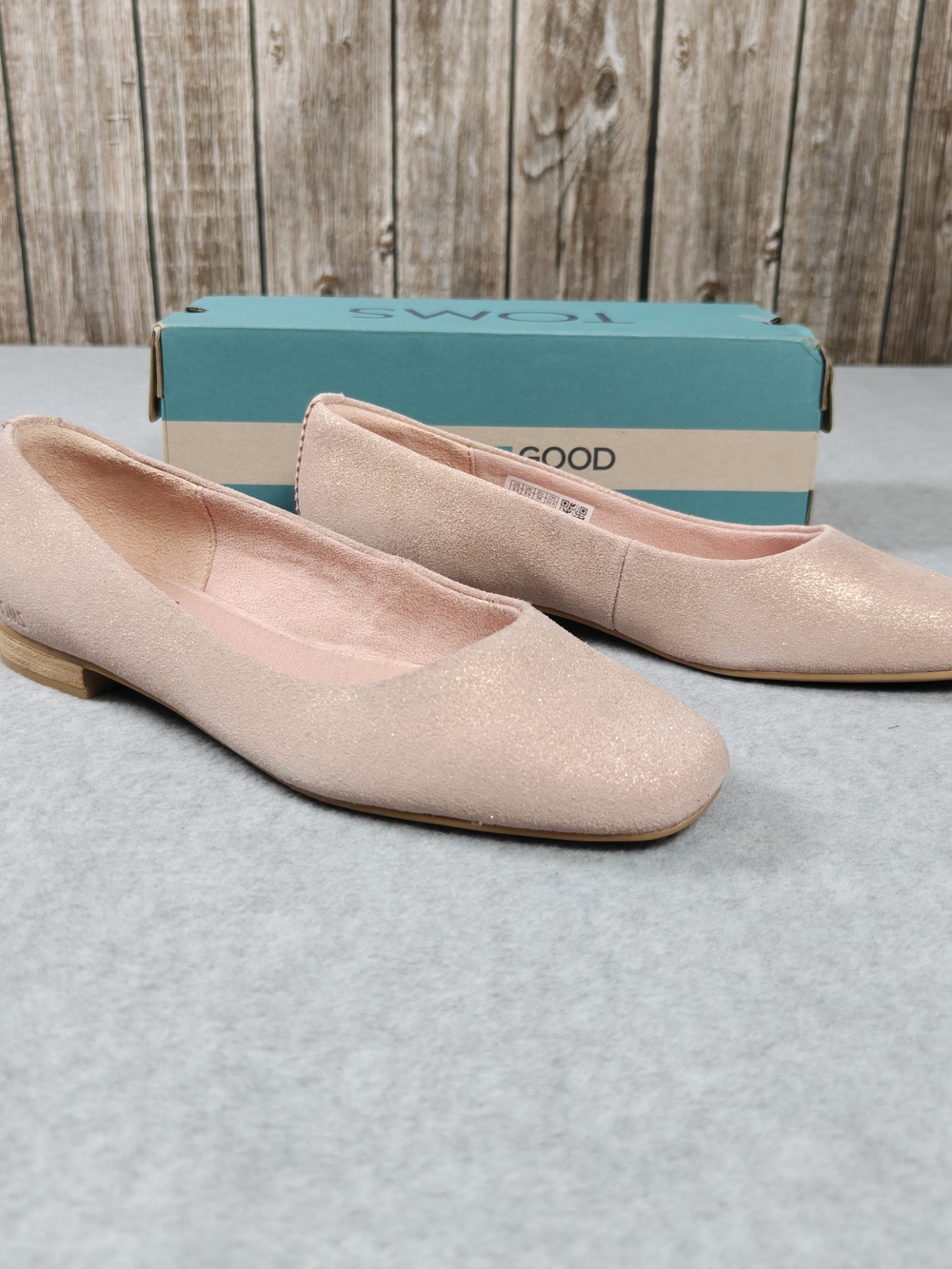 TOMS Women's Pink Sparkle Ballet Flats
